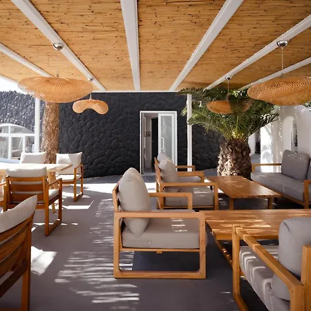 Daedalus Fira (Santorini)